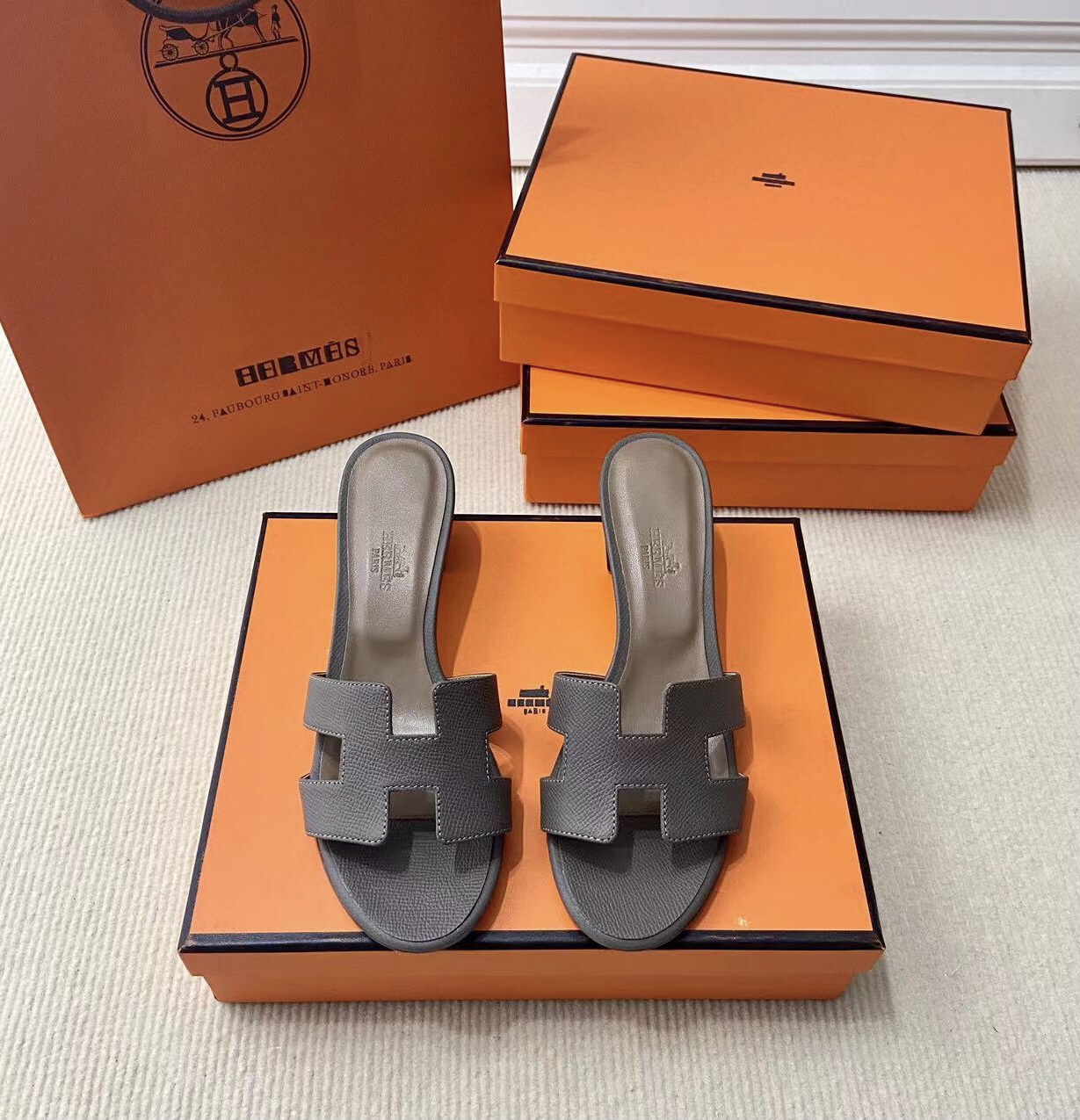 에르메스 올수공 오아시스 슬리퍼 샌들 앱송 37